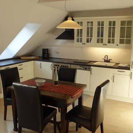 Galerie E Mitte Apartment Gingst